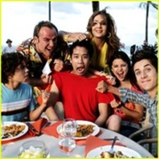 SIBFBETQEENYJREYVZJ - Wizards of Waverly Place the Movie