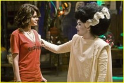 OVLTFWRKMLSLEHCSLPW - Wizards of Waverly Place