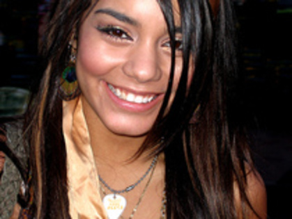 GZCUGYWTADGXLNWBNFR - Vanessa Hudgens