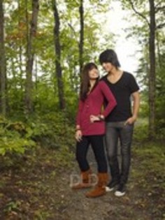 10621771_YOVQPAOGL - Camp Rock