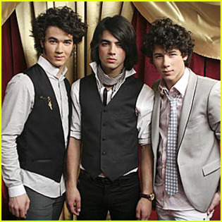 jonas-brothers-dancing-with-the-stars-video - Jonas Brothers