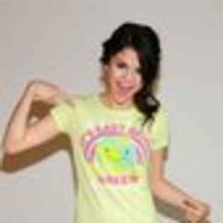 selena-gomez-317962l-thumbnail_gallery - poze selena gomez
