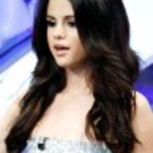 selena-gomez-hormiguero-333-97x97 - poze selena gomez