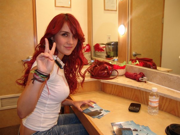 5493_100982678404_84381548404_1963497_7152338_n - 0-Dulce Maria-0