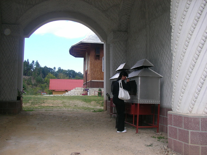 SANY0350 - Bijuterii monahale