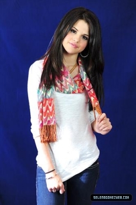 normal_006 - Selena Gomez PhotoShoot 004