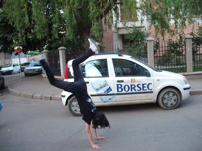 AnDr33A - Eu shi prietenele mele