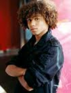 imagesCAAZCP5E - corbin bleu