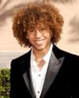 imagesCAE92EJY - corbin bleu