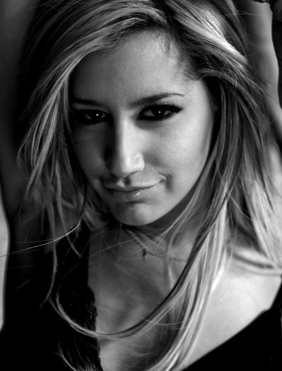 Ashzz - Concurs 6-Ashley Tisdale