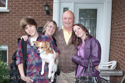 normal_photoshootjustindaily_%2834%29 - 0_0 Justin at his Hometown in Stratford 0_0