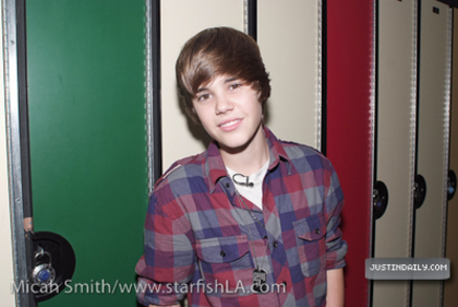 normal_photoshootjustindaily_%2846%29 - 0_0 Justin at his Hometown in Stratford 0_0