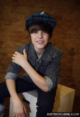 ~~ JusStiN BieEbEr ~~ - o_JuStiN phOtOshOoT 45_o