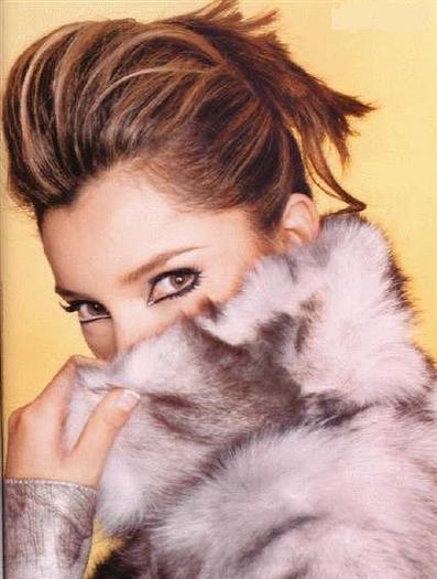 l_db12e9d28d23e541f8f44277280b1514