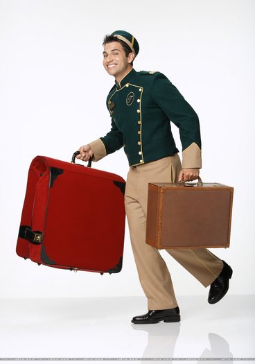 Esteban - Actorii din The Suite Life of Zack and Cody