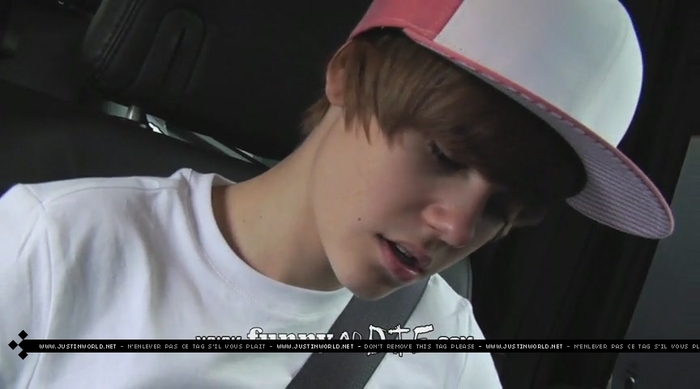 jw0119 - 0_0 Bieber After the Dentist 0_0