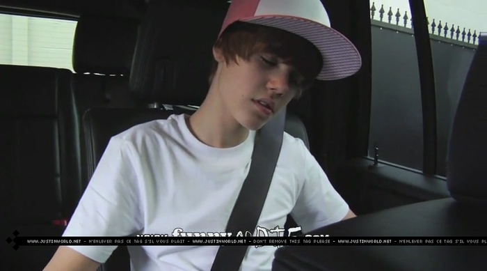 jw0132 - 0_0 Bieber After the Dentist 0_0