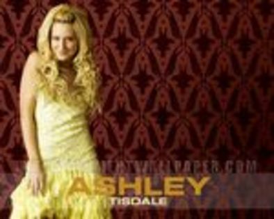 Ashley Tisdale Wallpaper #3 - cel mai important club