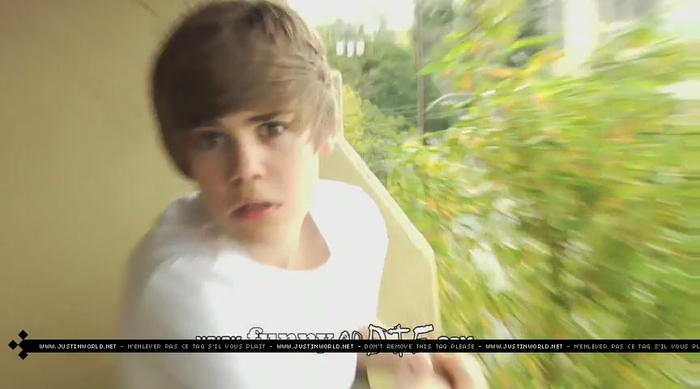 jw0008 - 0_0 Dramatic Bieber 0_0