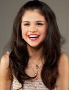 14628780 - Selena Gomez      mumoasa meahhhhh mica si vedeta