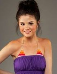 14628782 - Selena Gomez      mumoasa meahhhhh mica si vedeta