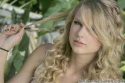 14551228 - Taylor Swift         mumos mumoasa mumosika mumusik mikc