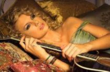 14551253 - Taylor Swift         mumos mumoasa mumosika mumusik mikc