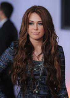 14545484_OYBMAROCP - Miley Cyrus mistoh rau de tottttttttttt