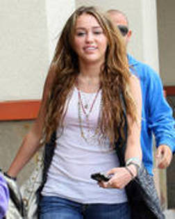 14710482_HMUUEPISM - Miley Cyrus mistoh rau de tottttttttttt
