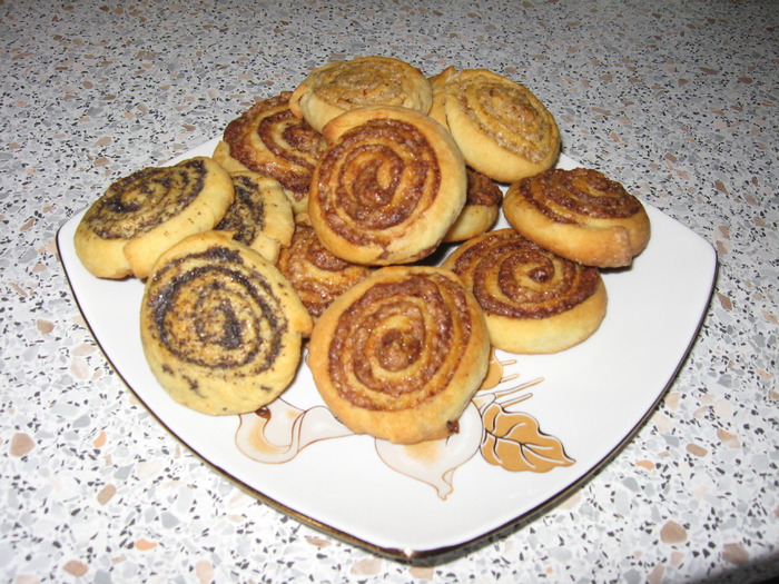 Melcisori cu nuca - teolyn in the kitchen