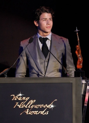 12th-Annual-Young-Hollywood-Awards-5-13-nick-jonas-12177203-372-512 - z 12th Annual Young Hollywood Awards