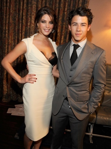 12th-Annual-Young-Hollywood-Awards-5-13-nick-jonas-12177205-381-512 - z 12th Annual Young Hollywood Awards