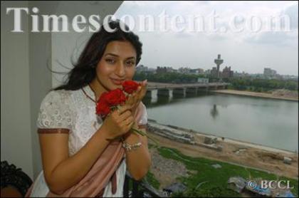 95822_prw - BMTD DIVYANKA TRIPATHI PICTURES GALLERY