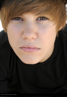 ~~ JusStiN BieEbEr ~~ - o_JuStiN phOtOshOoT 47_o