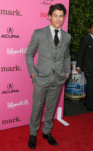 12th+Annual+Young+Hollywood+Awards+Arrivals+aedbvofnR82l - z 12th Annual Young Hollywood Awards