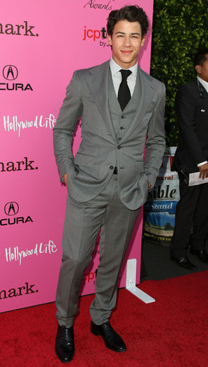 12th+Annual+Young+Hollywood+Awards+Arrivals+wukTJhjRfItl - z 12th Annual Young Hollywood Awards