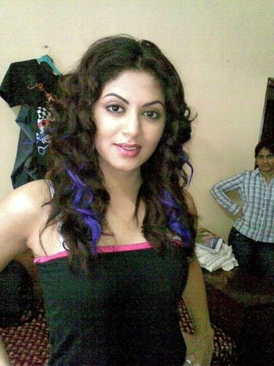 2470_55324838076_733128076_1423732_2593913_n