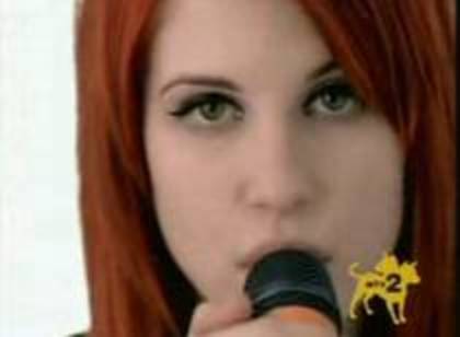 hjhjjh - Hayley Williams  sa fim seriosi ce crezi