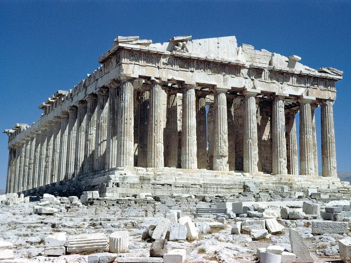 Templul zeitei Atena; Constructia acestui mic templu inchinat zeitei Atena se bazeaza pe modelul unei colibe grecesti tipi
