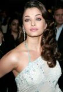 AISHWARYA RAY 4 - AISHWARYA RAY