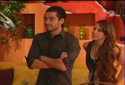 BelindaPhotosCom_Caps_Camaleones_001_(14)