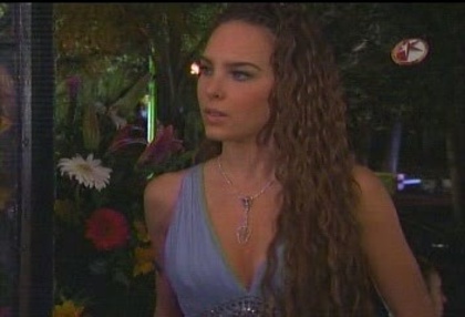 BelindaPhotosCom_Caps_Camaleones_001_(92) - Cameleonii