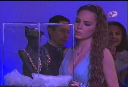 BelindaPhotosCom_Caps_Camaleones_001_(129)