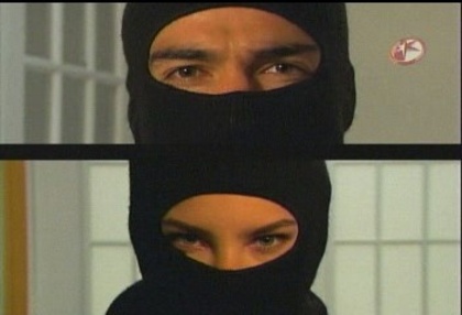 BelindaPhotosCom_Caps_Camaleones_001_(210)