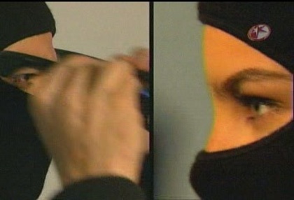 BelindaPhotosCom_Caps_Camaleones_001_(211)