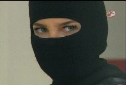 BelindaPhotosCom_Caps_Camaleones_001_(233)