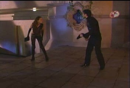 BelindaPhotosCom_Caps_Camaleones_001_(242)