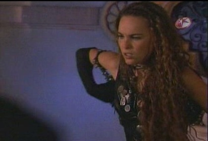 BelindaPhotosCom_Caps_Camaleones_001_(246)