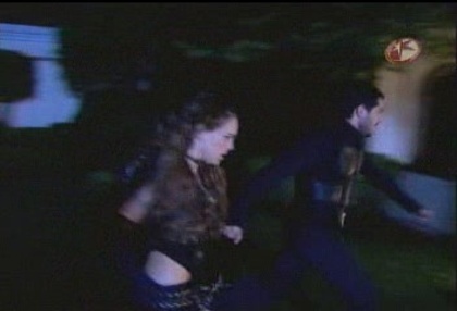 BelindaPhotosCom_Caps_Camaleones_001_(262)