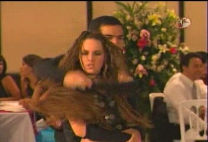 BelindaPhotosCom_Caps_Camaleones_001_(284)